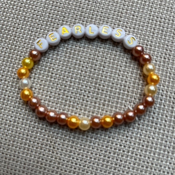 Taylor Swift 10/13 Movie Special. 10 Friendship Bracelets for $13. Bestseller. - Picture 13 of 16